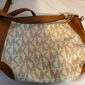 Michael Kors Fulton Crossbody